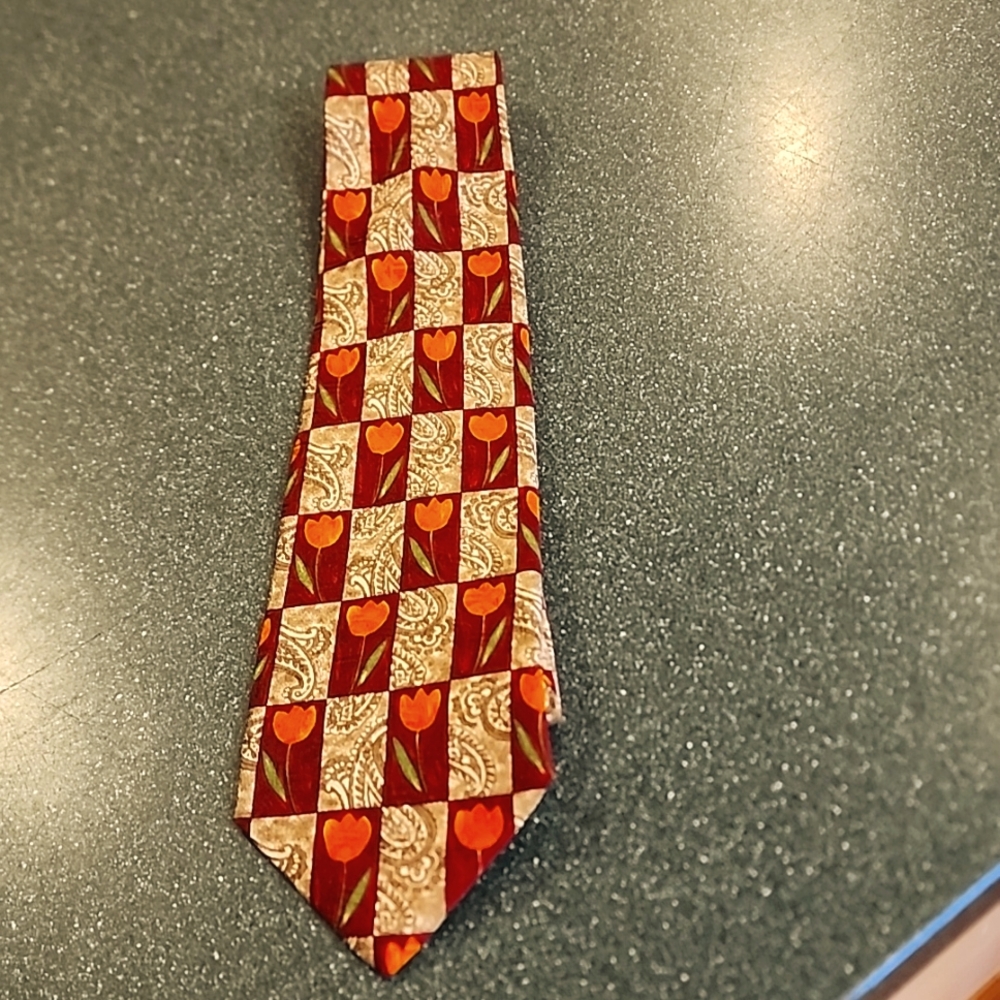 Tie